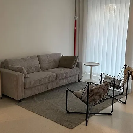 Huswell - Modern One Bedroom With Lateral Sea View Apartment *