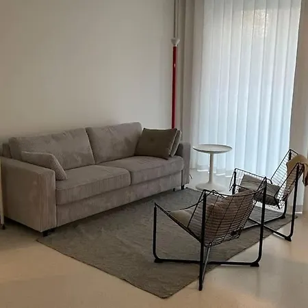 Casiola - Modern One Bedroom With Lateral Sea View 奥斯滕德